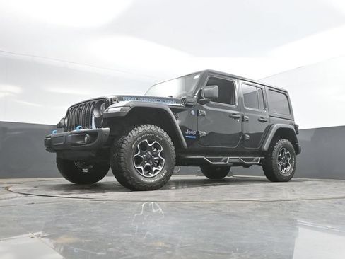 Used 2022 Jeep Wrangler Unlimited Rubicon 4xe w/ Steel Bumper Group AWD/4WD image 50