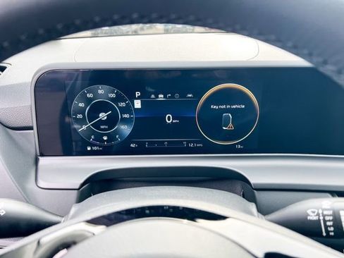 New 2026 Kia Seltos SX w/ SX Sunroof Package image 20