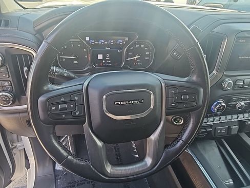 Used 2022 GMC Sierra 1500 Denali w/ Denali Premium Package AWD/4WD image 21