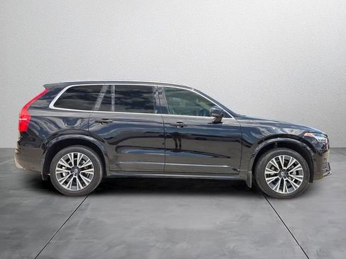 Used 2020 Volvo XC90 T5 Momentum w/ Protection Package FWD image 5