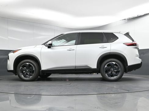 New 2026 Nissan Rogue SV image 30