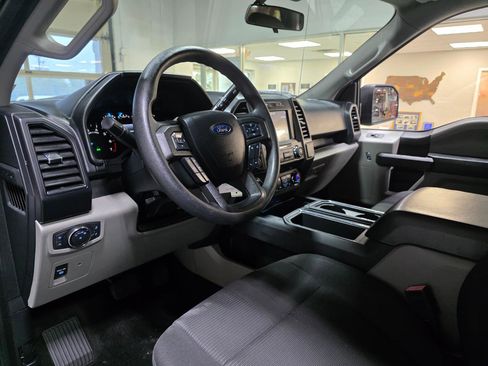 Used 2019 Ford F150 XL w/ Equipment Group 101A Mid AWD/4WD image 16