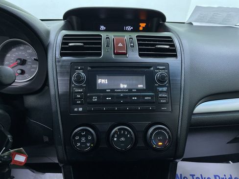 Used 2013 Subaru Crosstrek 2.0i Premium w/ Popular Pkg 1 image 21