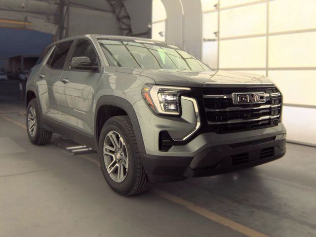 Used 2026 GMC Terrain Elevation FWD image 4
