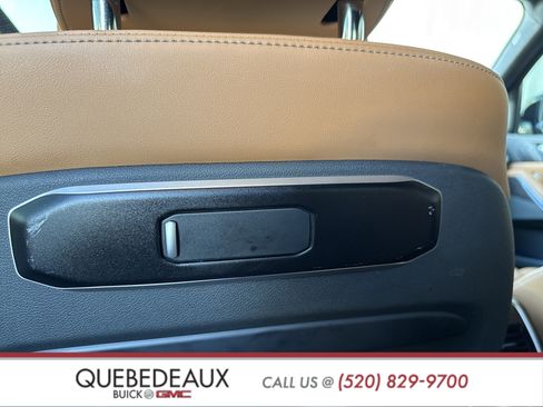 Used 2023 BMW X7 xDrive40i w/ Executive Package image 26