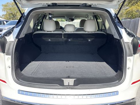 Used 2024 Nissan Murano SV image 28