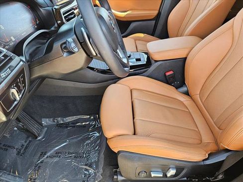 Used 2023 BMW X3 sDrive30i w/ Premium Package image 16