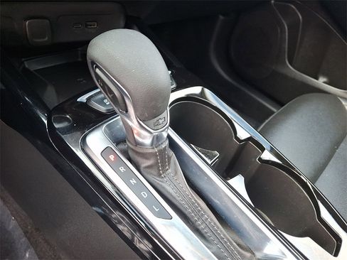 Used 2024 Chevrolet Trax ACTIV w/ Sunroof Package image 15