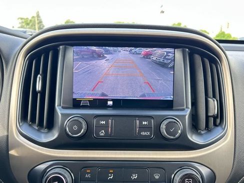 Used 2022 GMC Canyon Denali AWD/4WD image 46