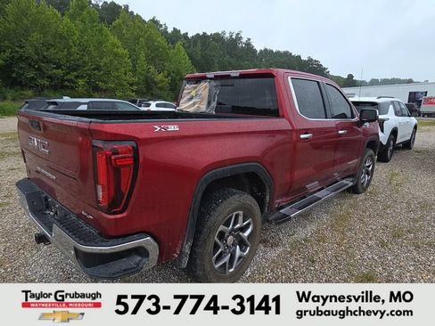 Used 2024 GMC Sierra 1500 SLT w/ SLT Premium Plus Package AWD/4WD image 7