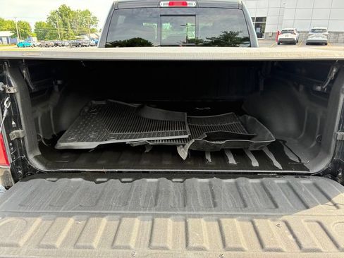 Used 2021 RAM 1500 Laramie AWD/4WD image 8