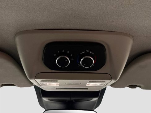 Used 2021 Ford Transit 350 XLT RWD image 14
