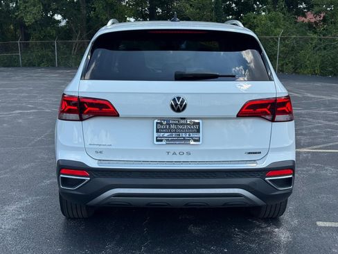Used 2022 Volkswagen Taos SE AWD/4WD image 8
