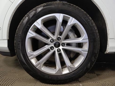 Used 2025 Audi Q7 3.0T Premium Plus AWD/4WD image 21