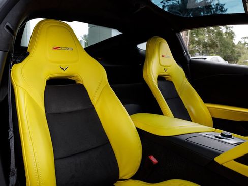 Used 2019 Chevrolet Corvette Z06 RWD image 54