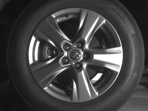 Used 2023 Toyota RAV4 XLE w/ Convenience Package FWD image 10