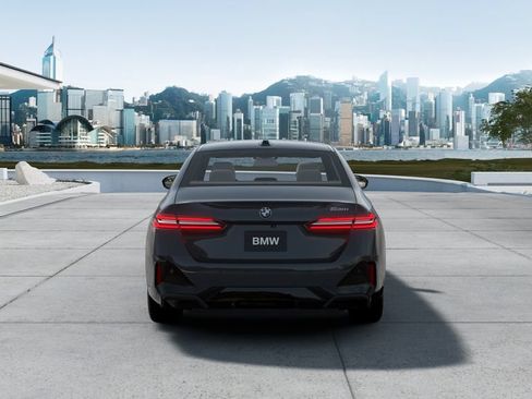 New 2027 BMW 530i RWD image 5