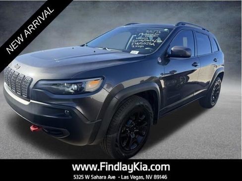 Used 2019 Jeep Cherokee Trailhawk w/ Comfort/Convenience Group image 1