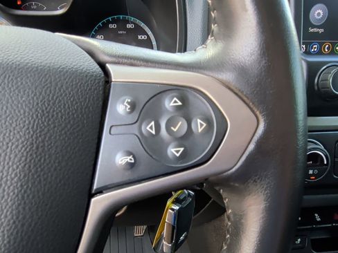 Used 2022 Chevrolet Colorado Z71 image 18