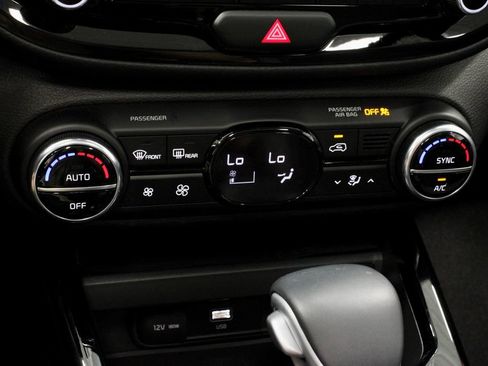 Used 2023 Kia Soul GT-Line FWD image 30