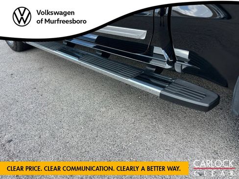 Used 2025 Chevrolet Silverado 1500 High Country w/ Z71 Off-Road Package AWD/4WD image 19