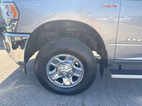 Used 2021 RAM 2500 Tradesman w/ Chrome Appearance Group AWD/4WD image 10