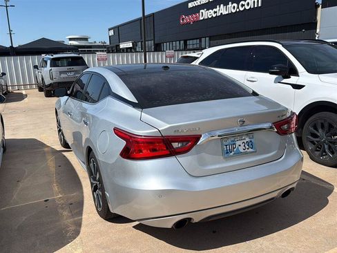 Used 2017 Nissan Maxima Platinum FWD image 12