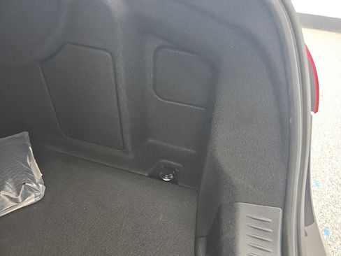 Used 2023 Mercedes-Benz E 350 4MATIC Sedan image 16