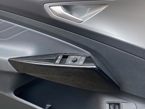 Certified 2023 Volkswagen ID.4 Pro S RWD image 17