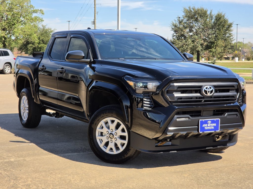 Used 2025 Toyota Tacoma SR RWD image 2