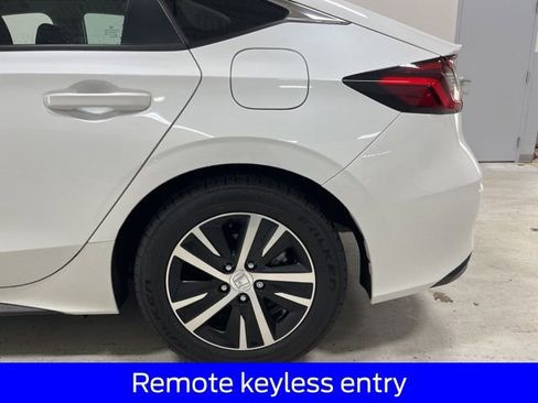 Used 2023 Honda Civic LX image 9