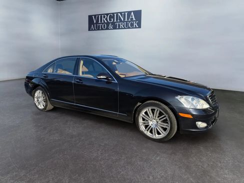 Used 2008 Mercedes-Benz S 550 4MATIC image 5