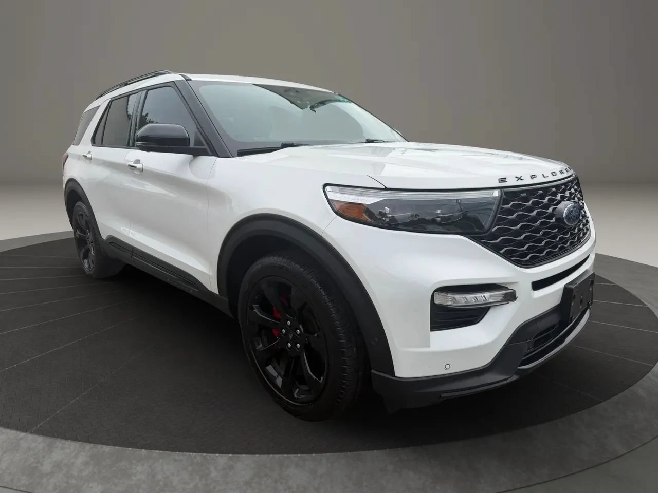 Used 2020 Ford Explorer ST w/ ST Street Pack AWD/4WD image 3