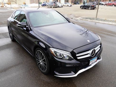 Used 2015 Mercedes-Benz C 300 4MATIC Sedan image 9