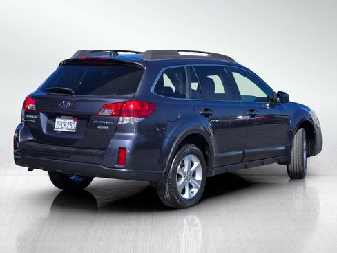 Used 2014 Subaru Outback 2.5i Limited AWD/4WD image 4