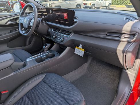 New 2026 Buick Envista Preferred w/ Advanced Safety Package FWD image 26
