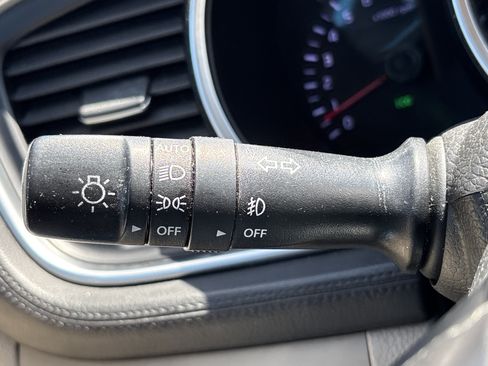 Used 2015 Kia Optima EX FWD image 28