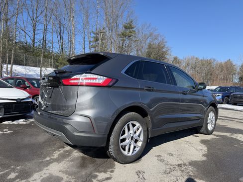 Used 2023 Ford Edge SEL image 10