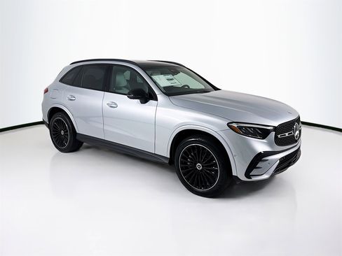New 2026 Mercedes-Benz GLC 300 image 1