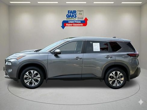 Used 2023 Nissan Rogue SV w/ SV Premium B Package AWD/4WD image 12