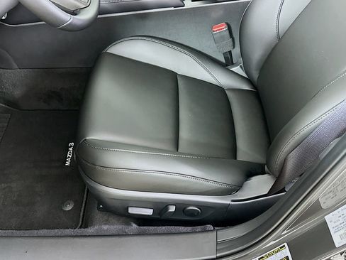 New 2026 MAZDA MAZDA3 2.5 S Sedan w/ Preferred Pkg image 9