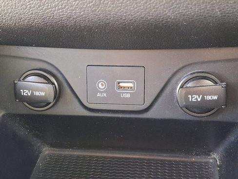 Used 2019 Hyundai Tucson SE AWD/4WD image 25