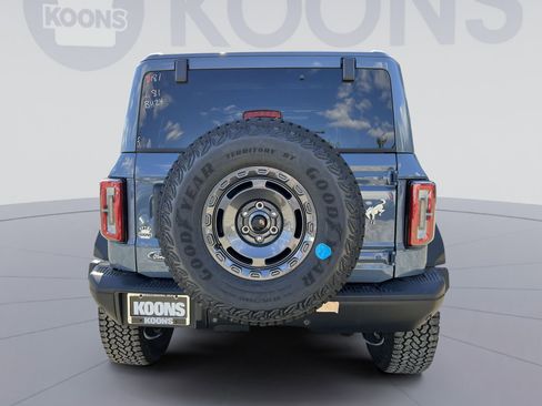 New 2025 Ford Bronco Badlands image 5