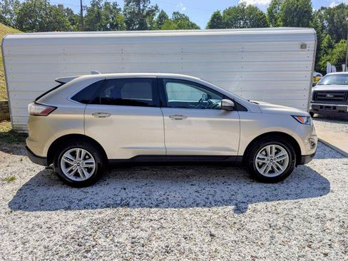 Used 2018 Ford Edge SEL w/ Equipment Group 201A AWD/4WD image 2