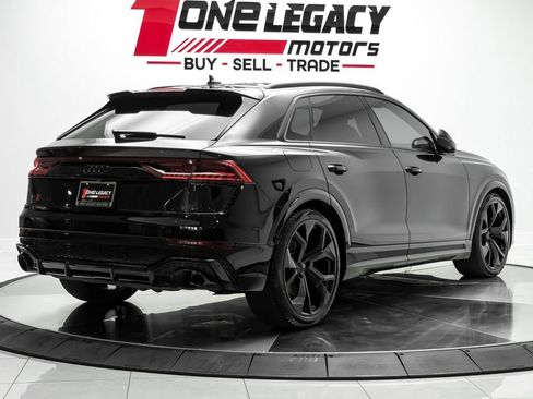 Used 2023 Audi RS Q8 w/ Black Optic Package AWD/4WD image 6