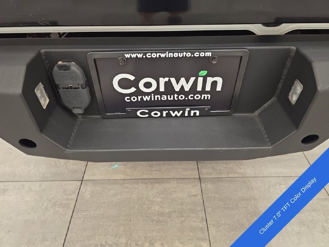 Used 2022 Jeep Gladiator Sport AWD/4WD image 18