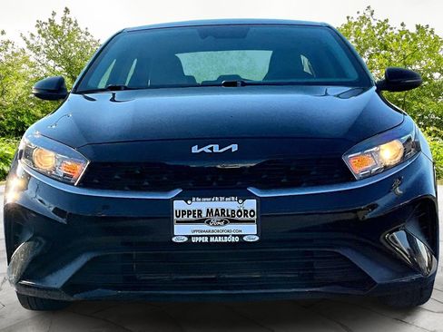 Used 2022 Kia Forte LXS w/ LXS Technology Package image 3