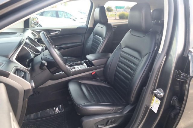 Used 2020 Ford Edge SEL w/ Convenience Package FWD image 19