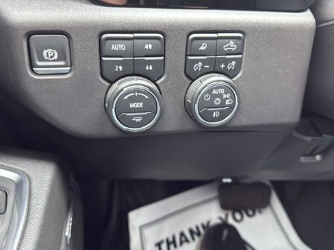 Used 2024 Chevrolet Silverado 1500 LT Trail Boss w/ Convenience Package II AWD/4WD image 13