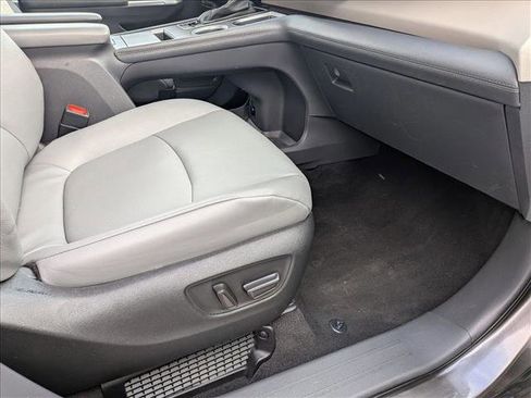 Used 2024 Toyota Sienna XLE image 16